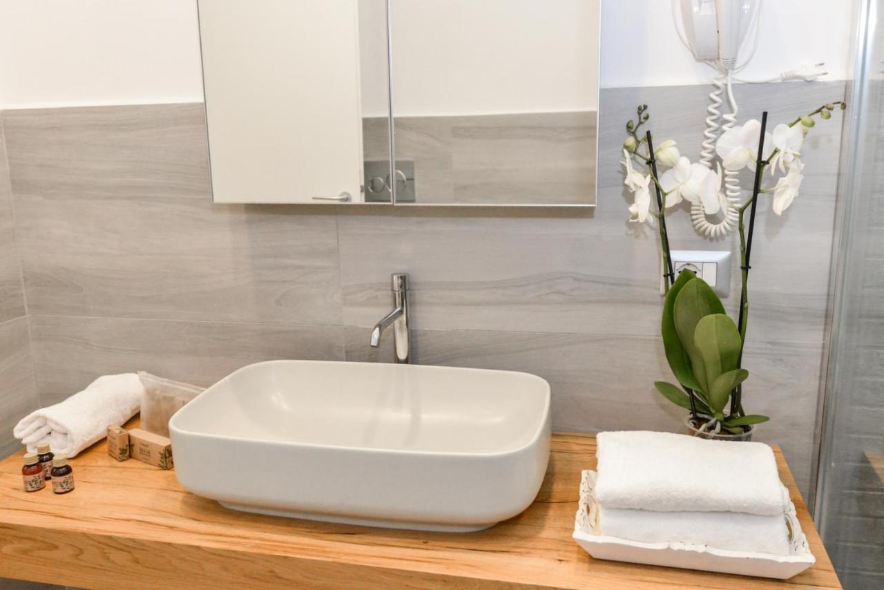 Navona Vita Suites Rome Bagian luar foto