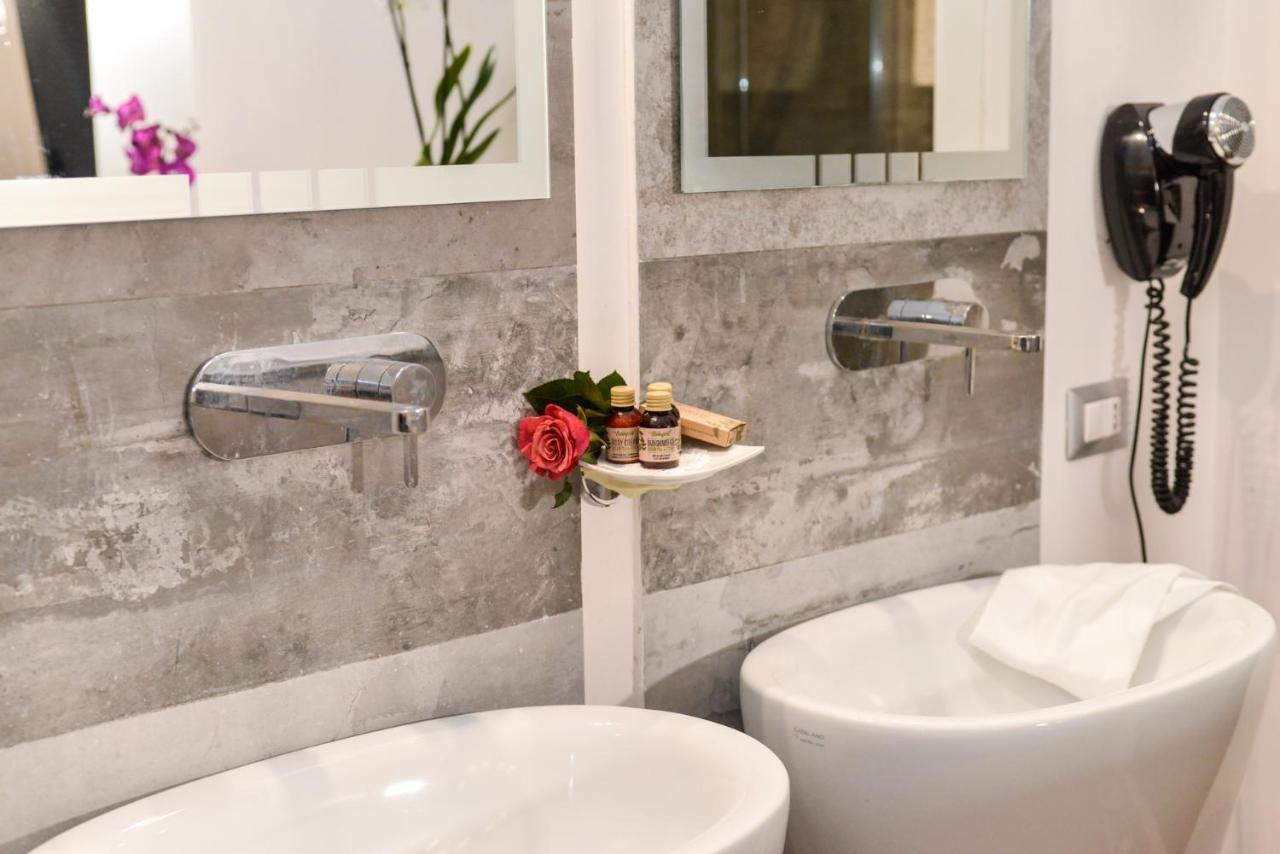 Navona Vita Suites Rome Bagian luar foto